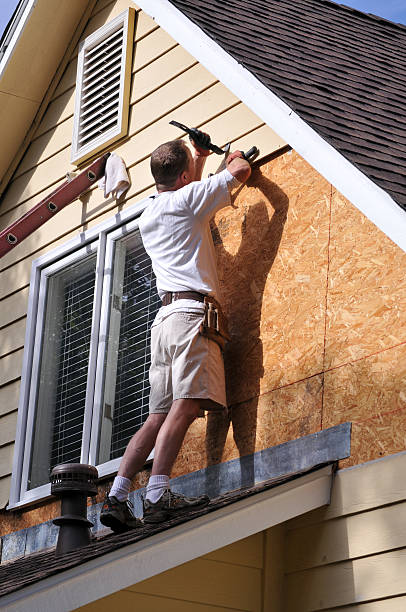 Best Brick Veneer Siding  in Sacred Heart University, CT